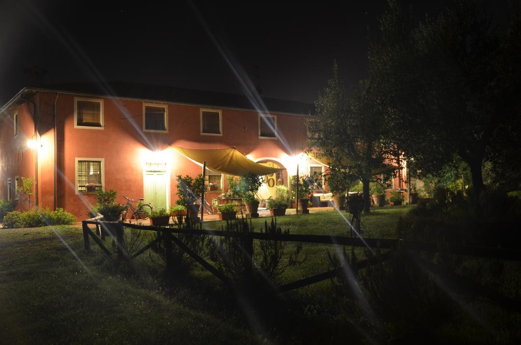 Agriturismo Al Podere Di Rosa Lucca Eksteriør bilde